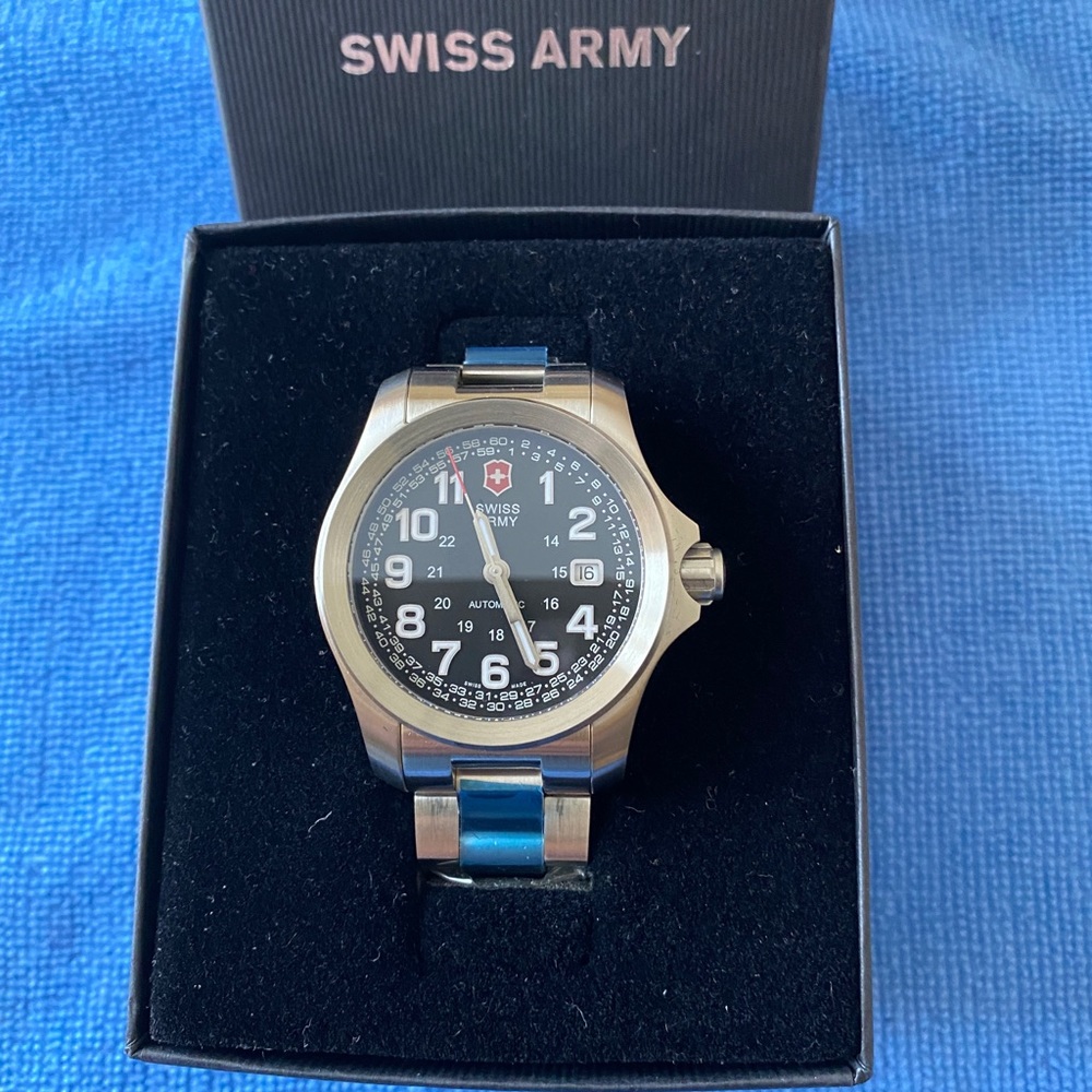 Swiss Army Automatic - Picture 3 of 5